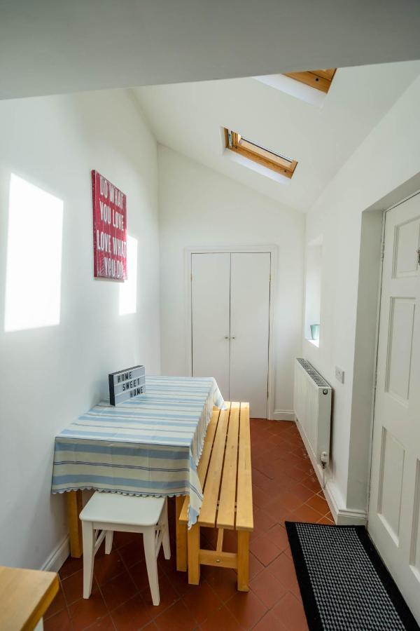3 Claremont Terrace Apartment